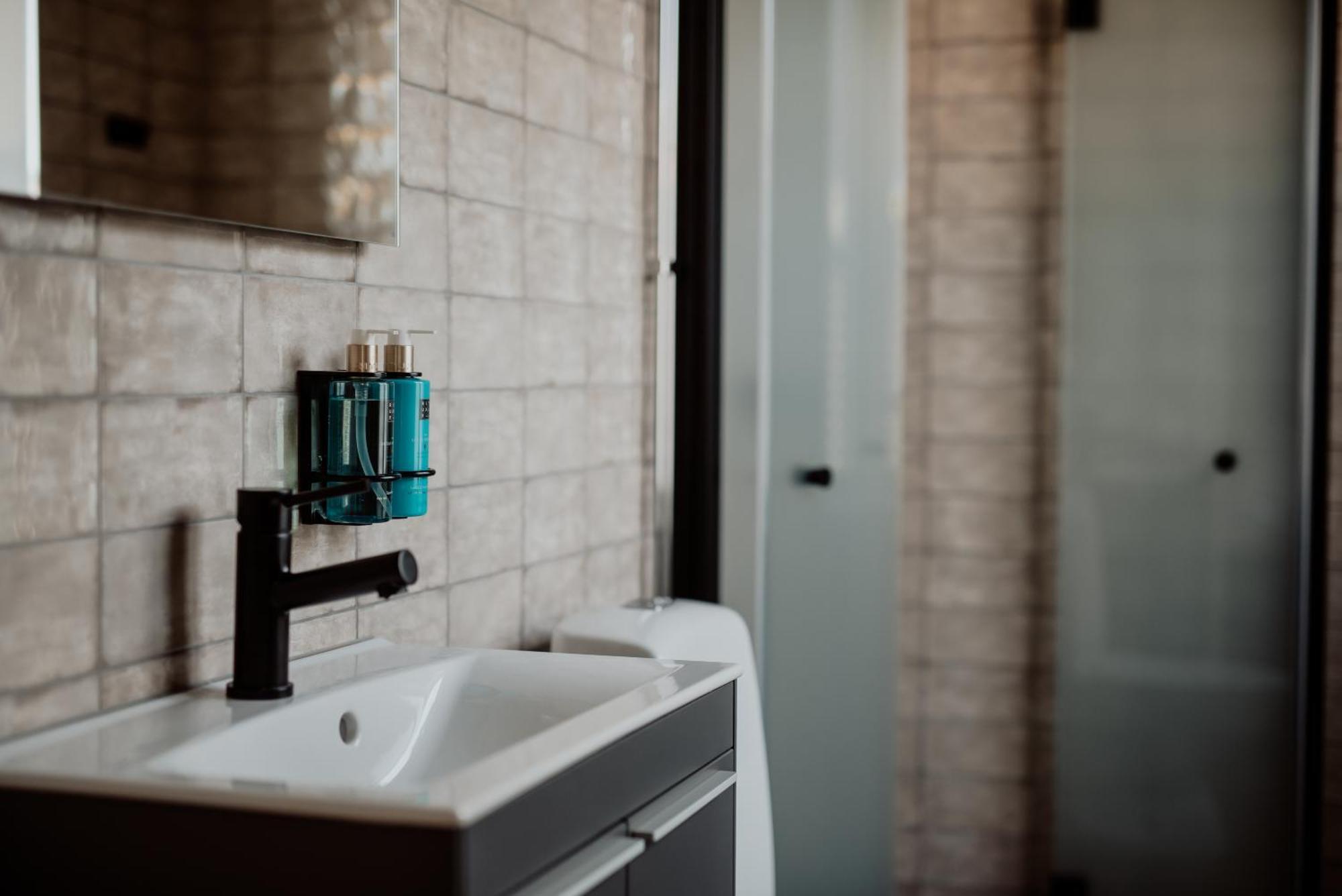 Hotell & Bistro Roedesund Karlsborg Luaran gambar